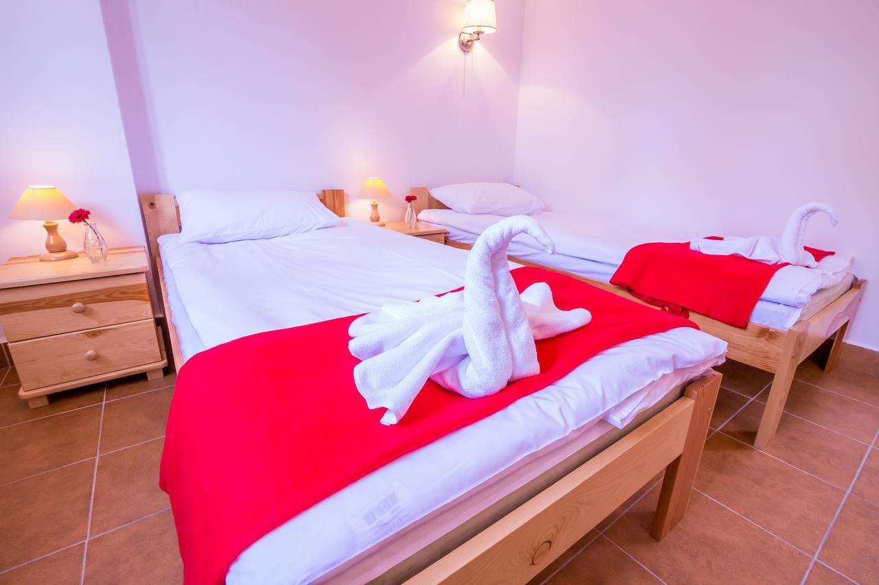 Kurpiowska Kraina Hotel Wydmusy Bagian luar foto
